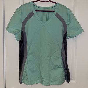 Allure mint scrub top size 2x
